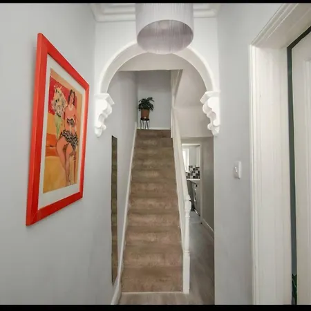 Two Bedroom House With Garden In Victoria Parade Сasa de vacaciones Bristol